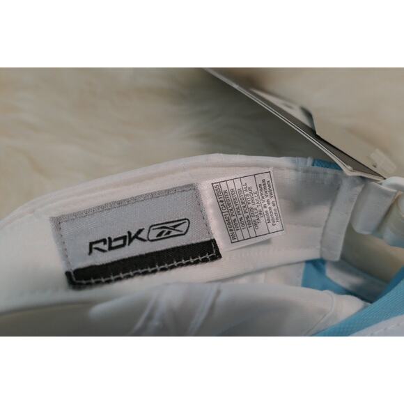 NWT 2004 Women\'s Adjustable REEBOK Play Dry Reflective Polyester Running Hat main image 4